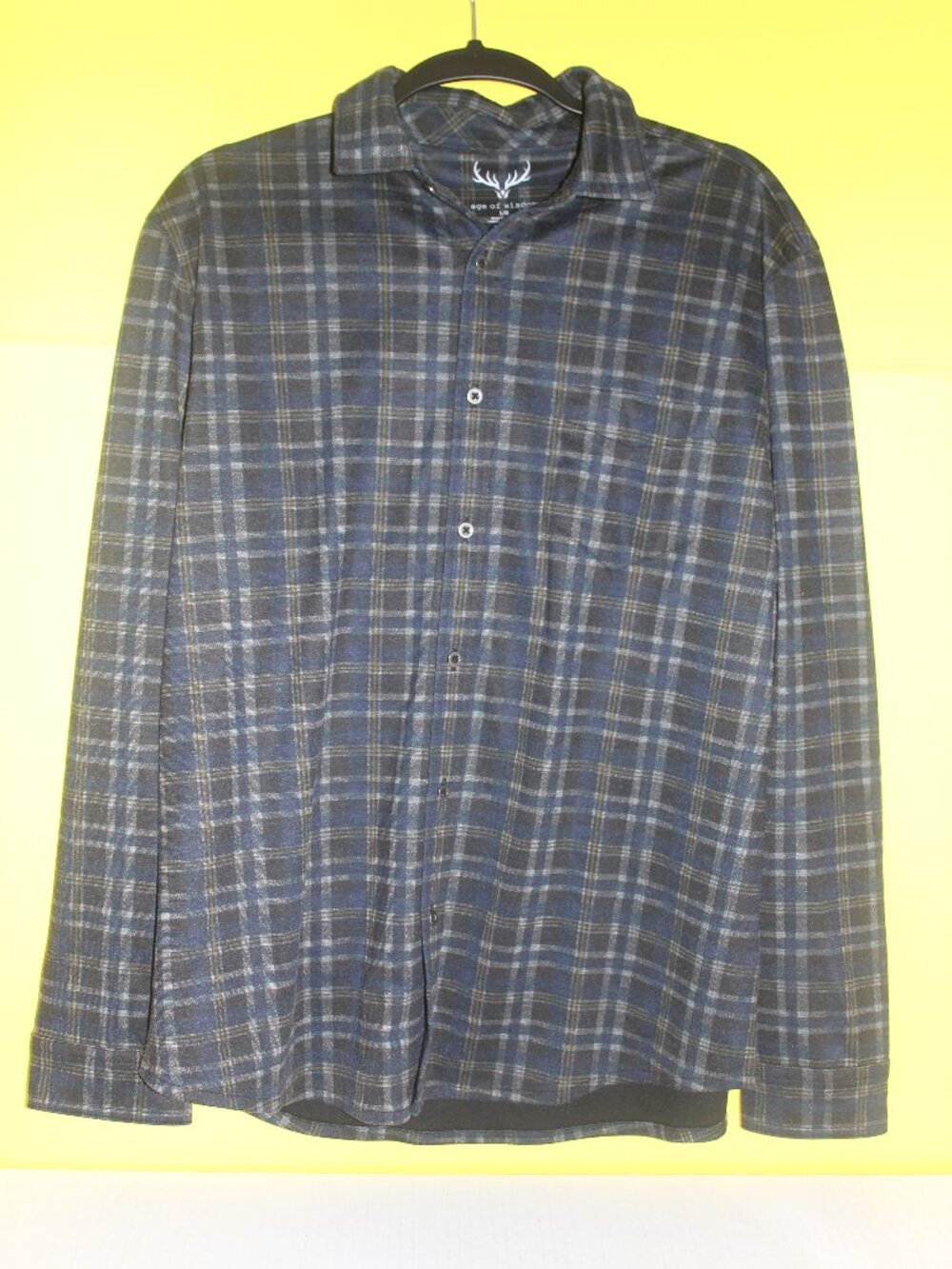 AGE OF WISDOM FLANNEL SHIRT LARGE MEN'S        READ THE DESCRIPTION
